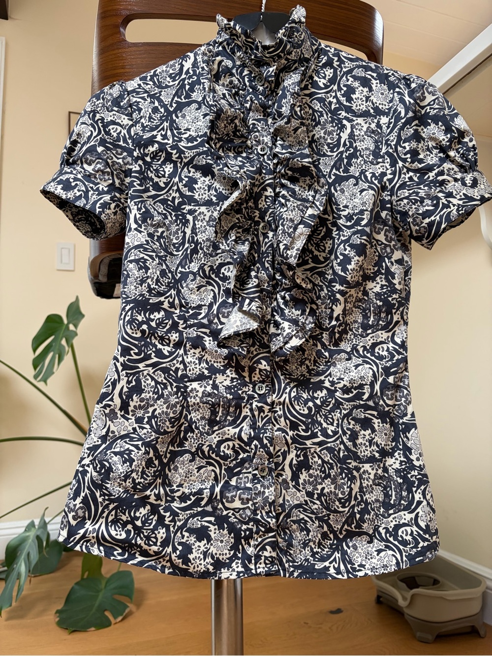 Cute work blouse